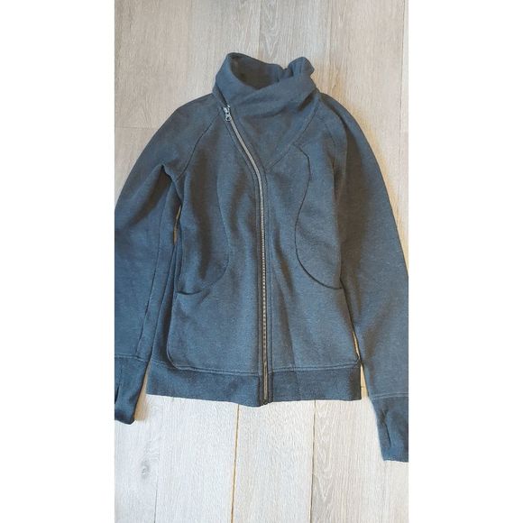 Women's Black Fleece Jacket - Picture 5 of 11